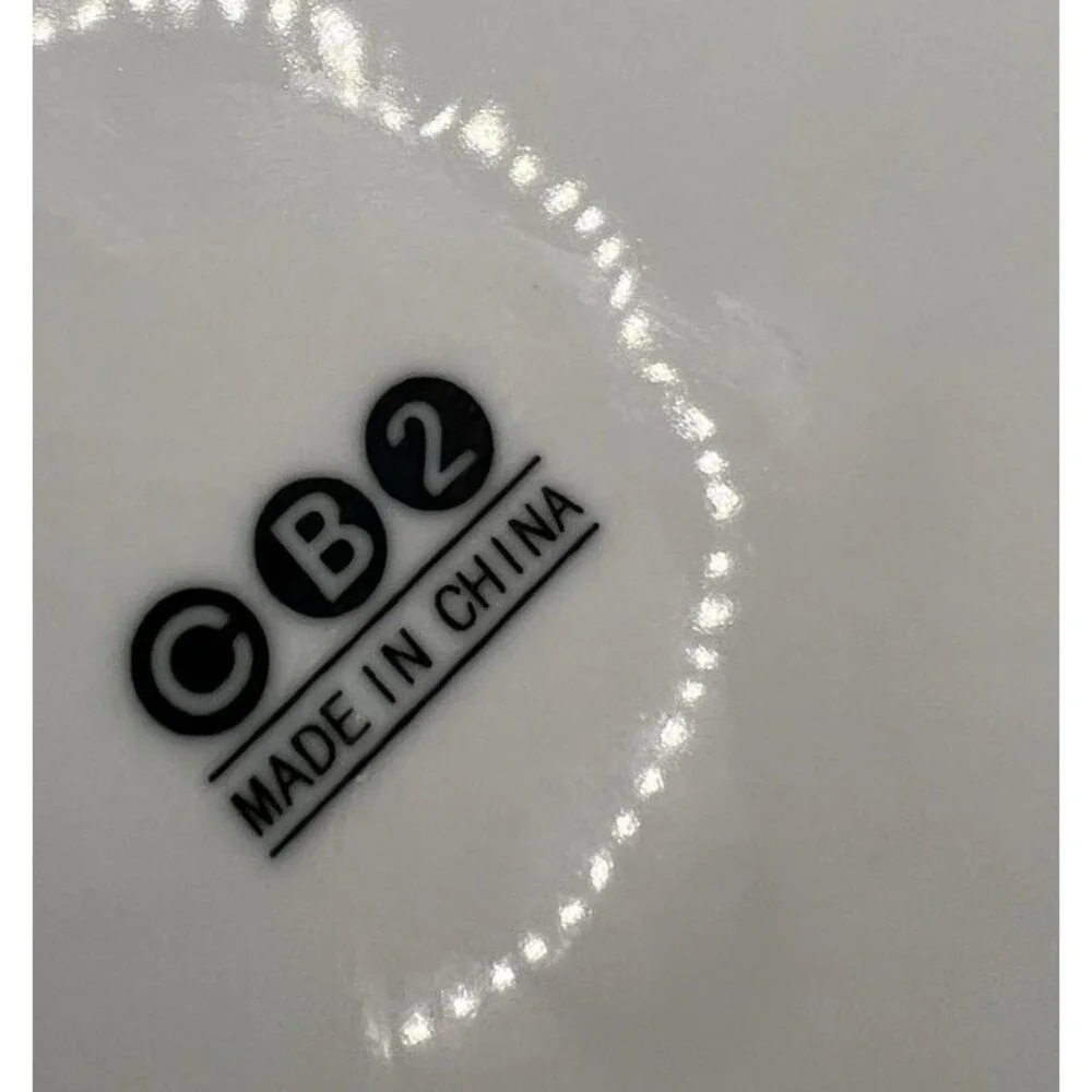 4 CB2 Crate & Barrel White Porcelain egg Shaped oblong oval abstract modern bowl